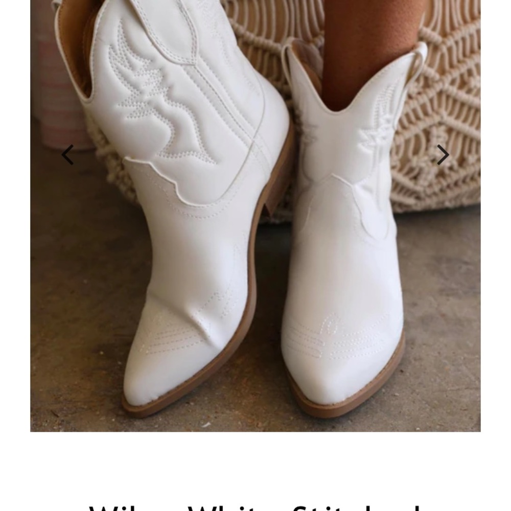 White Sticked Western Ankle Boots Size 8 - Picture 4 of 15